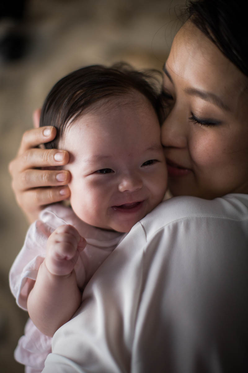 Les jeux d'éveil avec un bébé de 1 mois : TOUT SAVOIR – Omamans